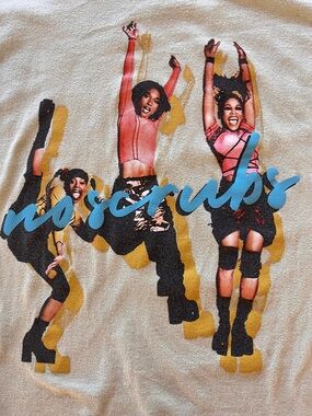 TLC light green “No Scrubs”graphic tee with black print